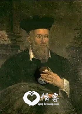 诺查丹玛斯（拉丁语名：Nostradamus，1503年12月14日－1566年7月2日），法国籍犹太裔预言家，精通希伯来文和希腊文，留下以四行体诗写成的预言集《百诗集》（Les Propheties）一部。有研究者从这些短诗中“看到”对不少历史事件（如法国大革命、希特勒之崛起）及重要发明（如飞机、原子弹）的预言。